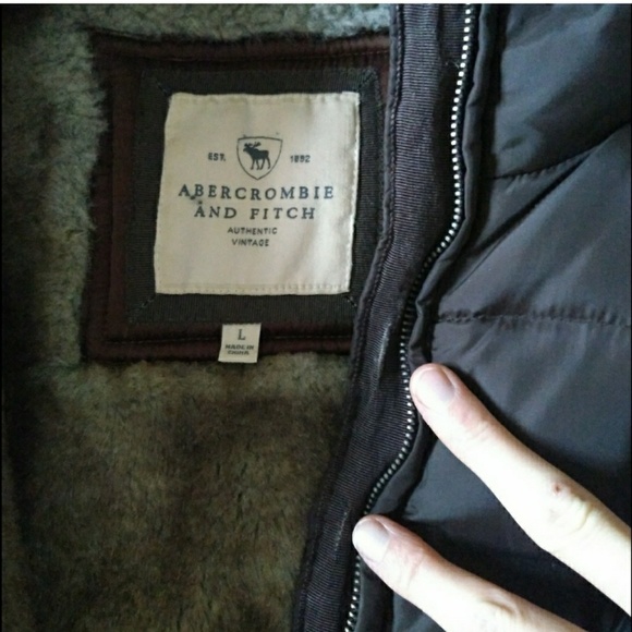 Abercrombie Puffer Bomber Brown Fur L Down Feather - Picture 7 of 8